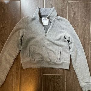 Gray crop hoodie
